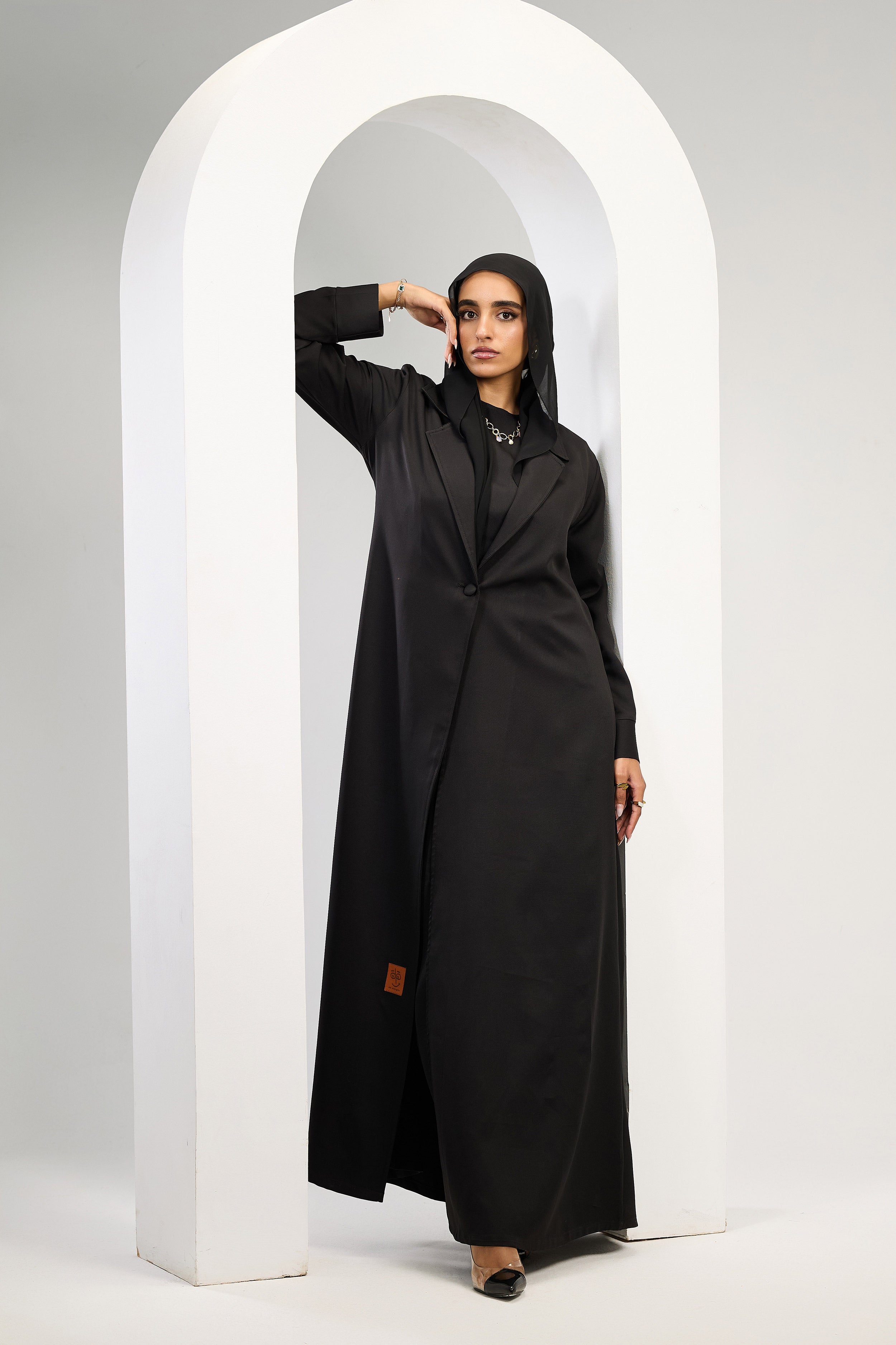 Timeless Elegance Abaya in Black