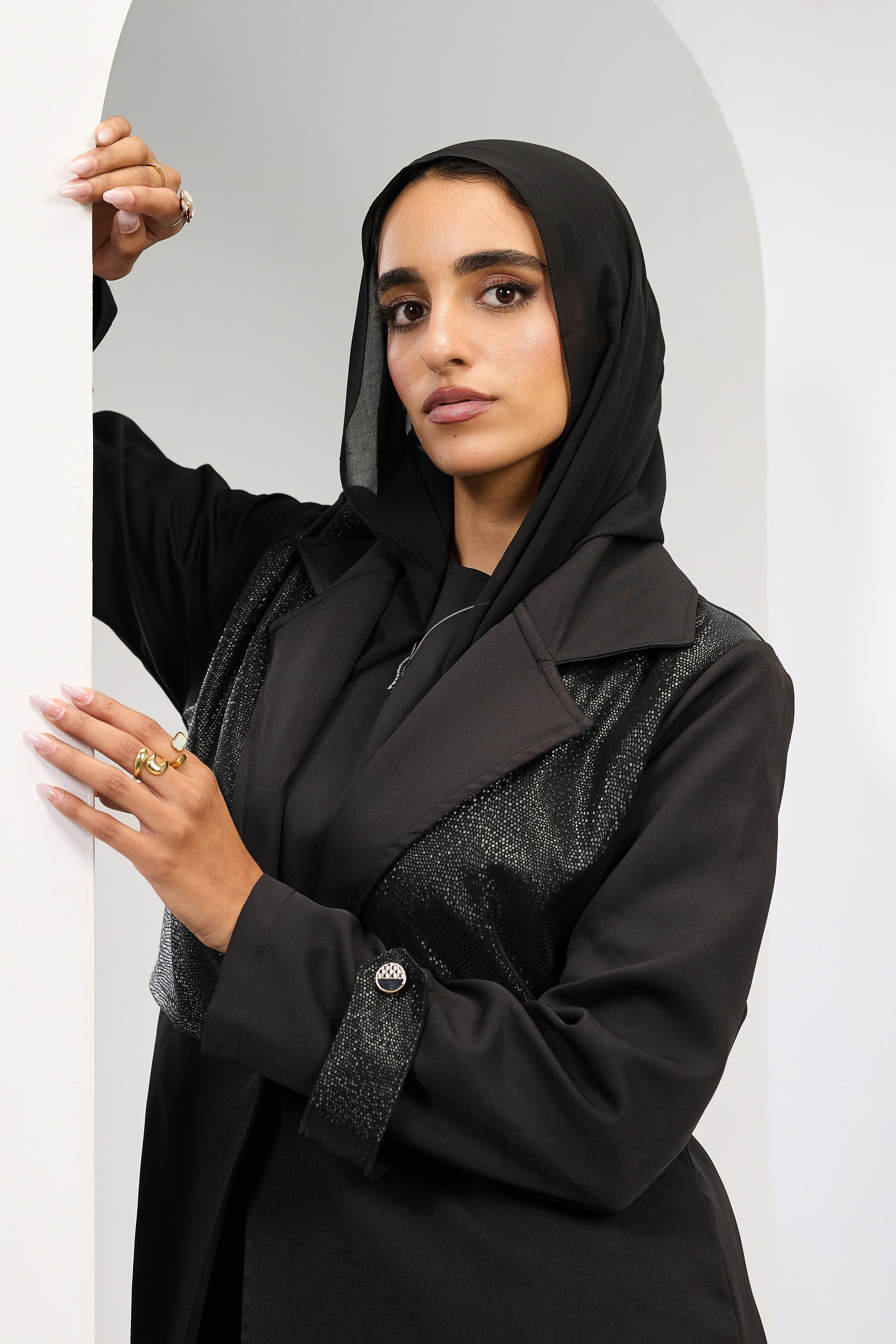 Elegant Noir Abaya in Black