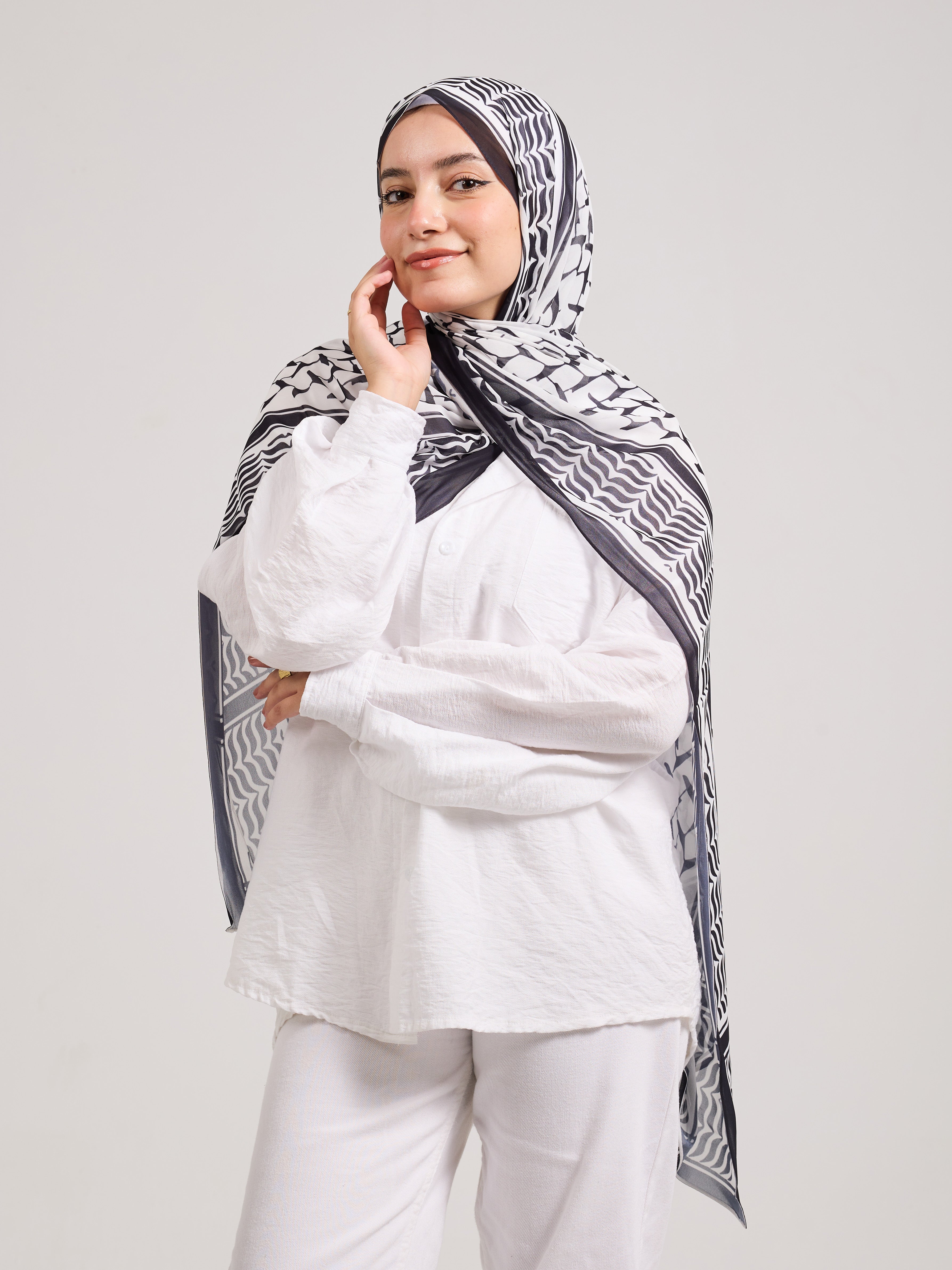 Monochrome Elegance - Black and White Chiffon Hijab